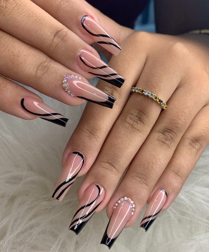 40 super cool black and white nail designs
