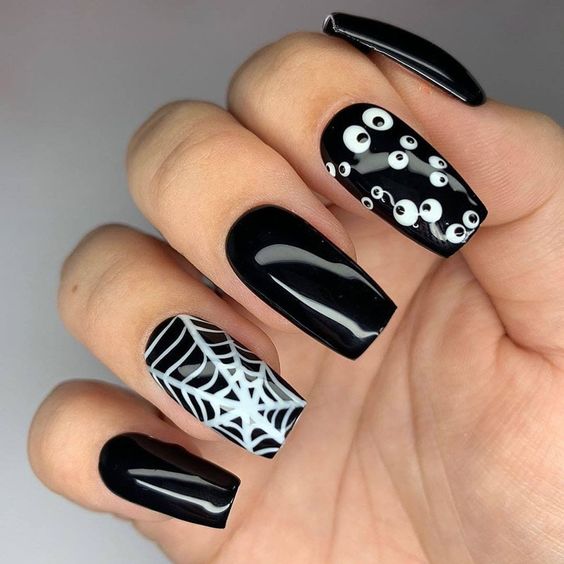 Black Halloween Nails