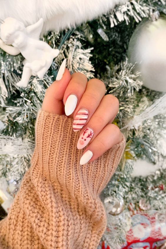 Pink Christmas Nails Ideas