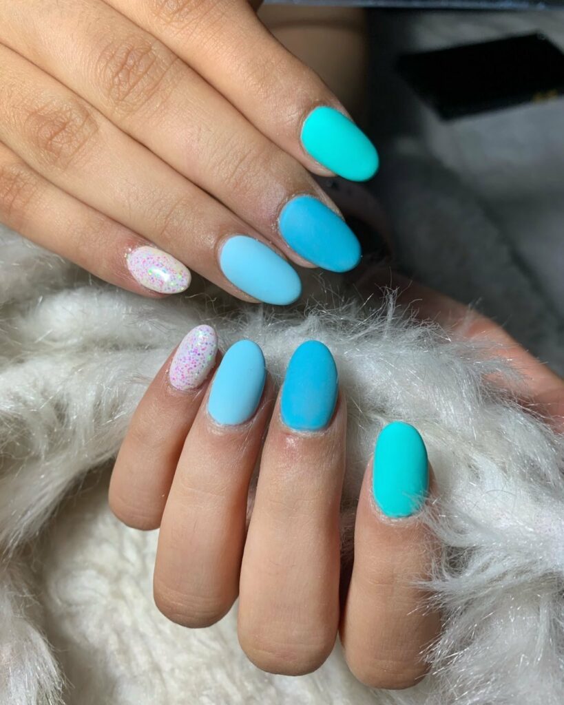 Aqua Nails Designs