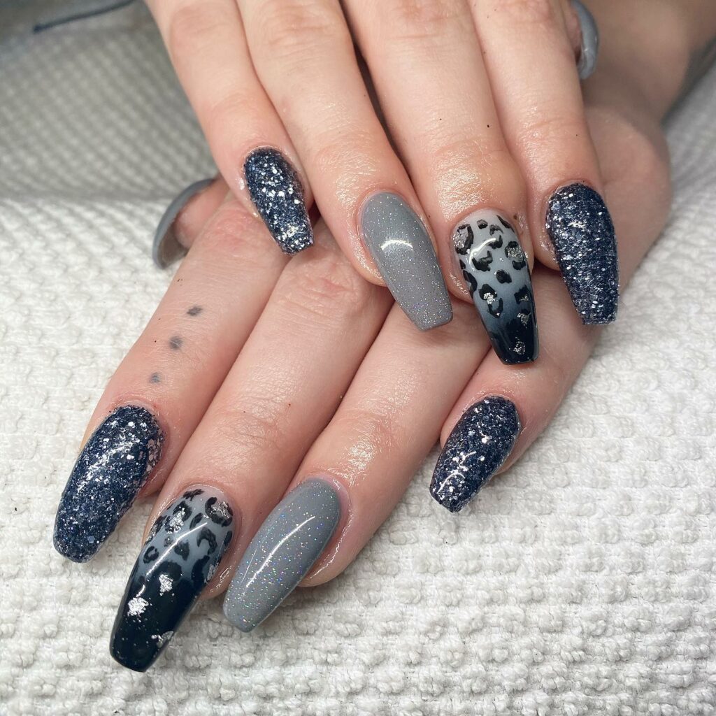 Black and Gray Nails