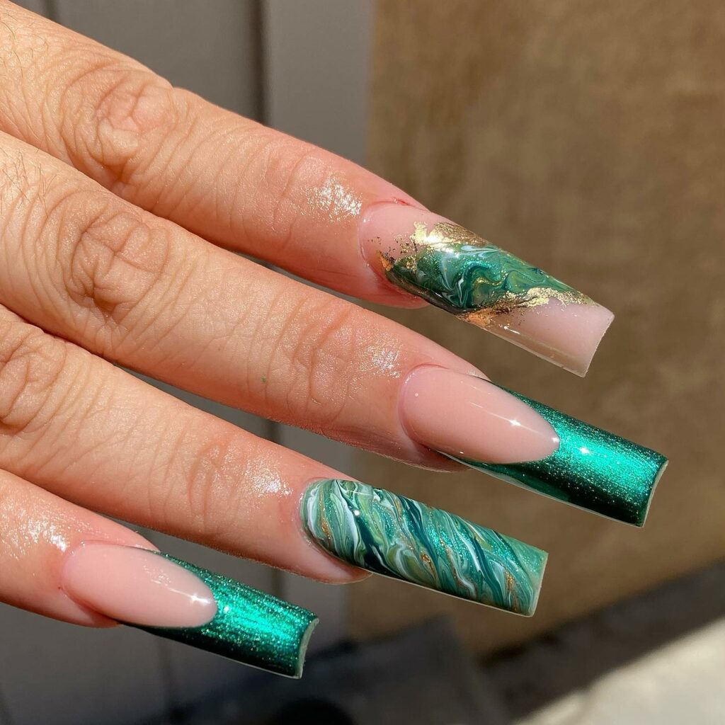 emerald green acrylic nails
