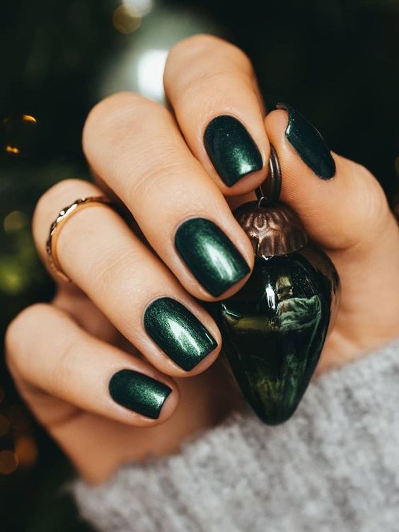 Emerald Green Nail Designs