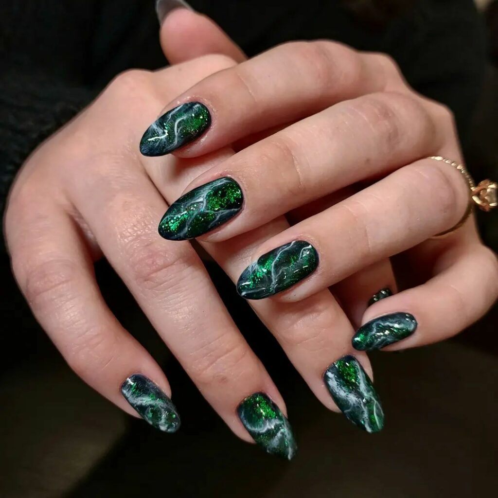 Emerald Green Nails Ideas
