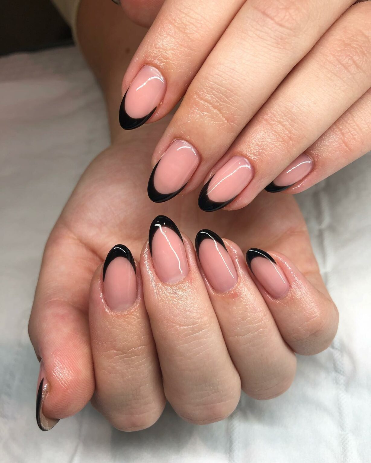 30+ Black French Tip Acrylic Nails Ideas [2024] Nail Designs Daily