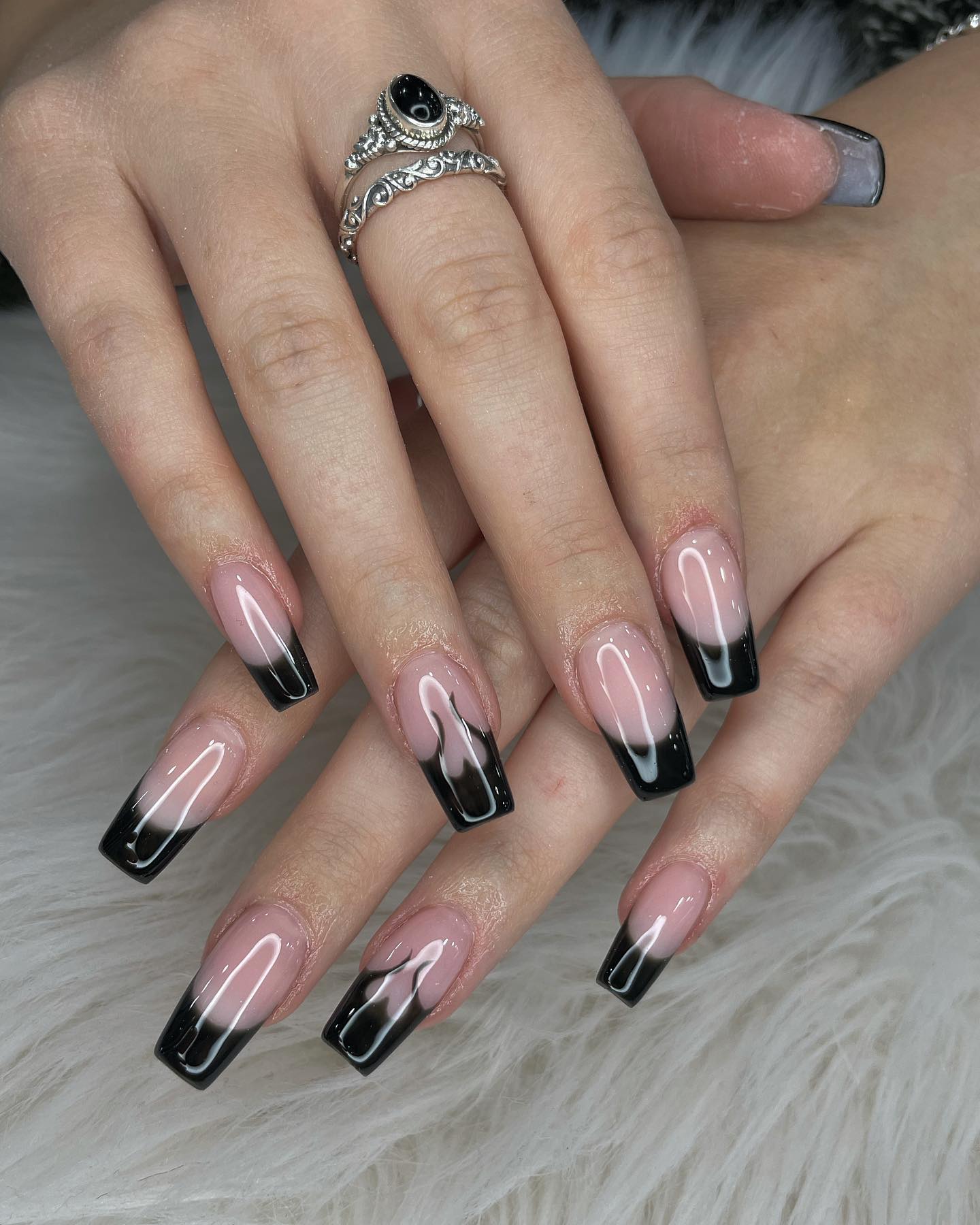 black french tip nails