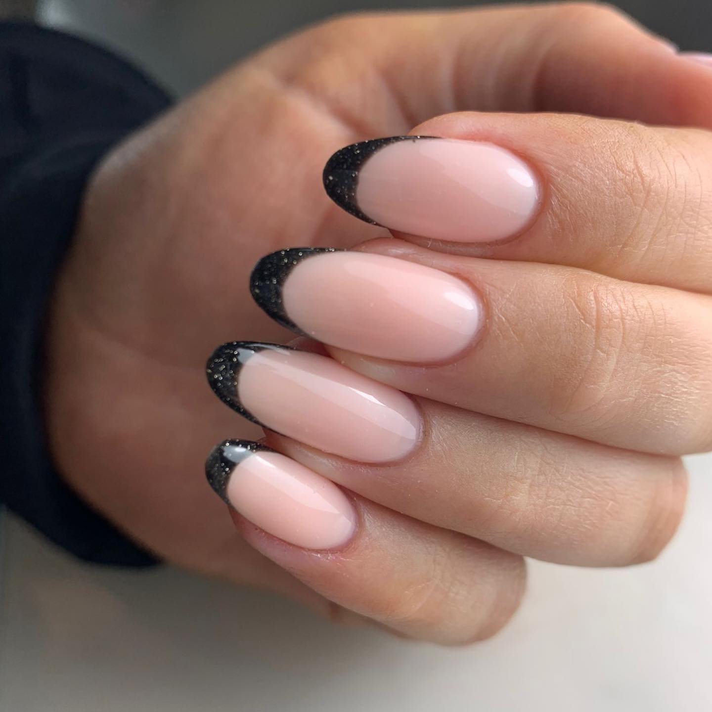 black french tip nails