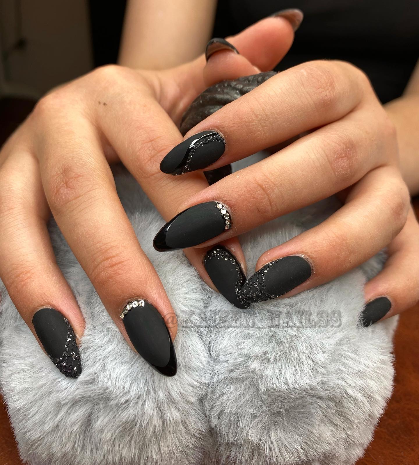 black sparkly nails