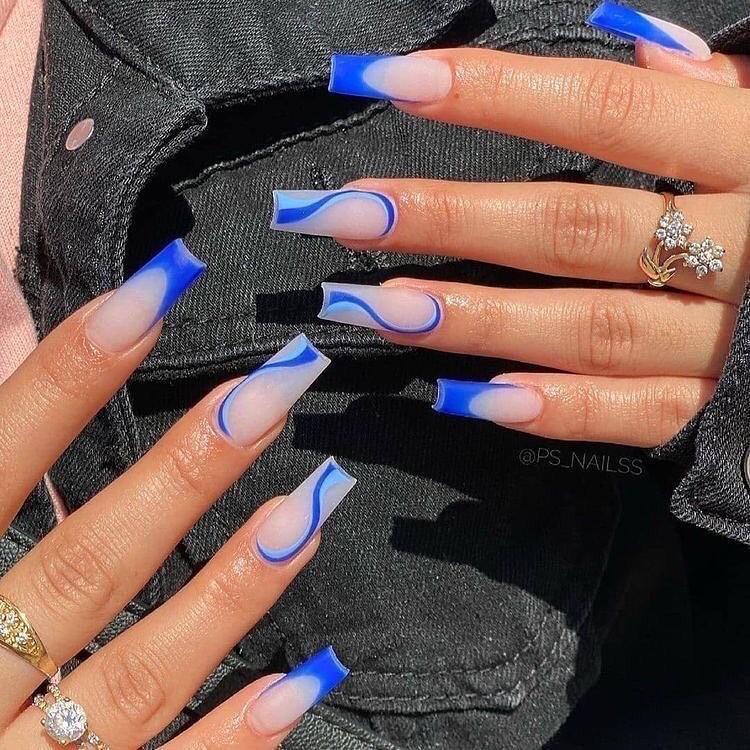 blue swirl nails