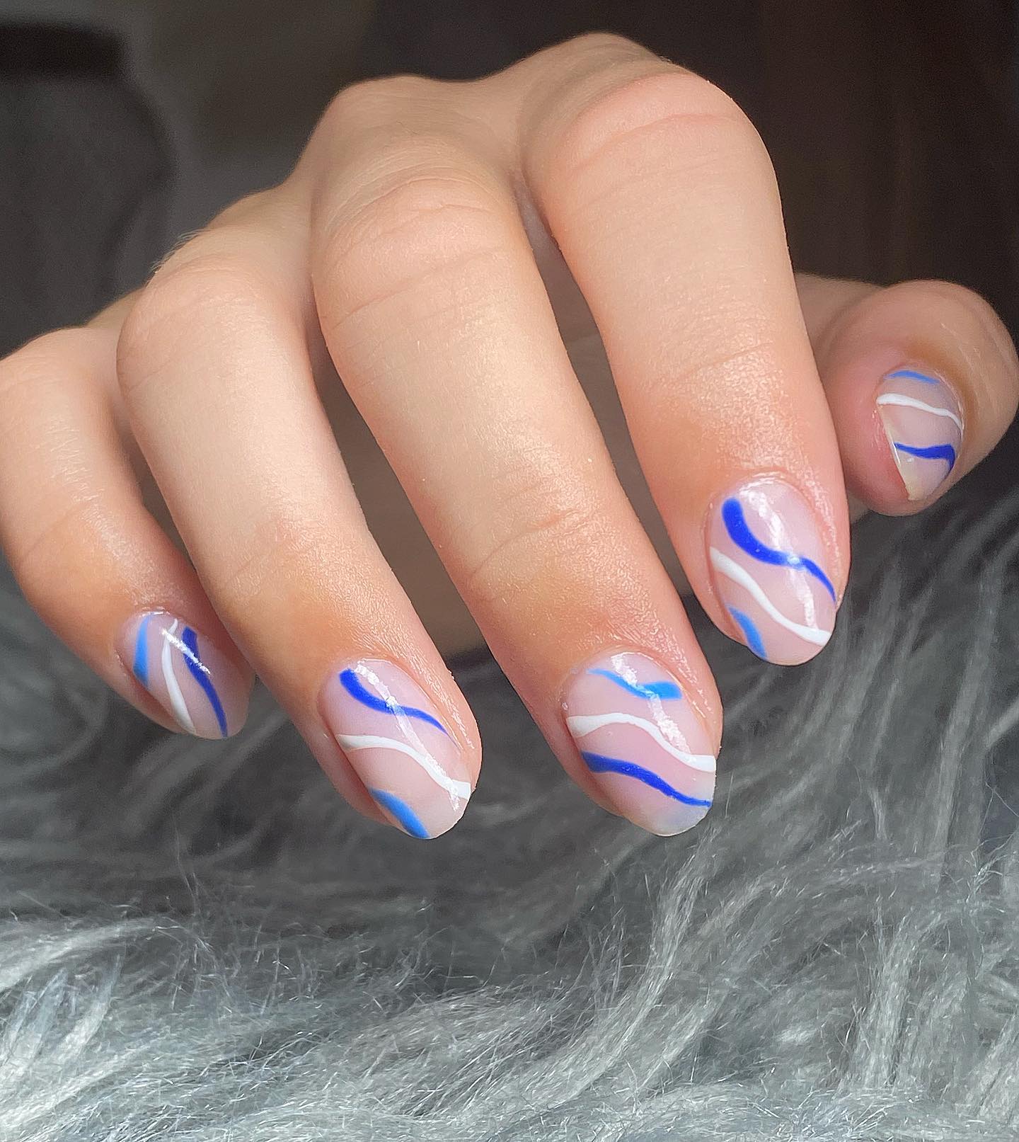 blue swirl nails
