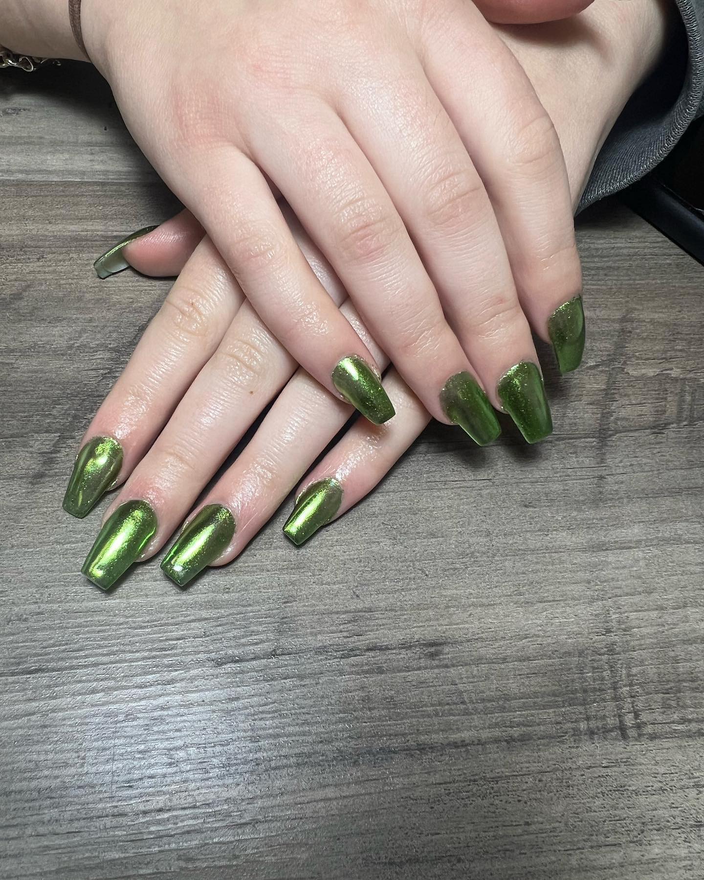 green chrome nails