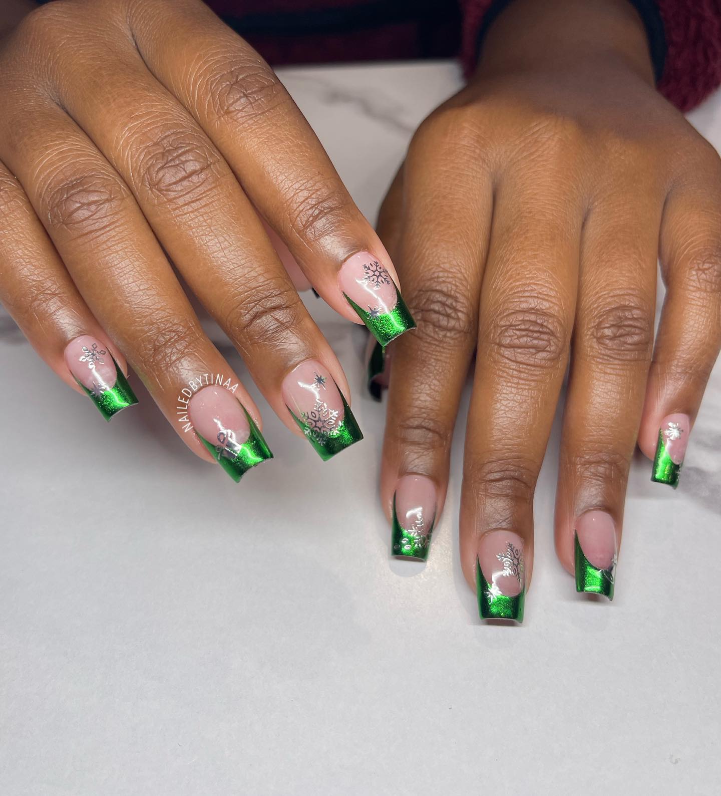 green chrome nails