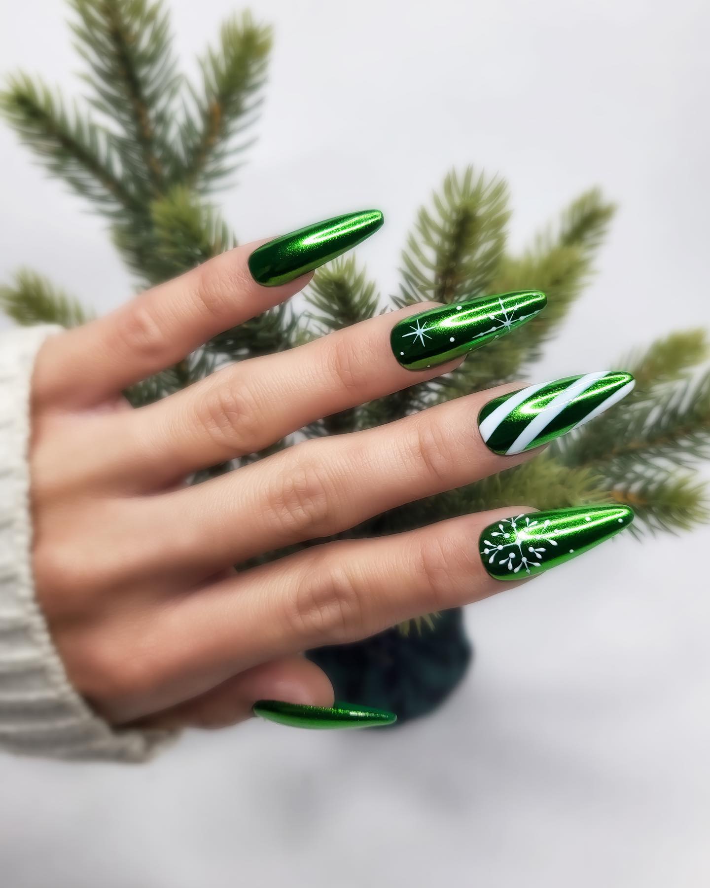 green chrome nails