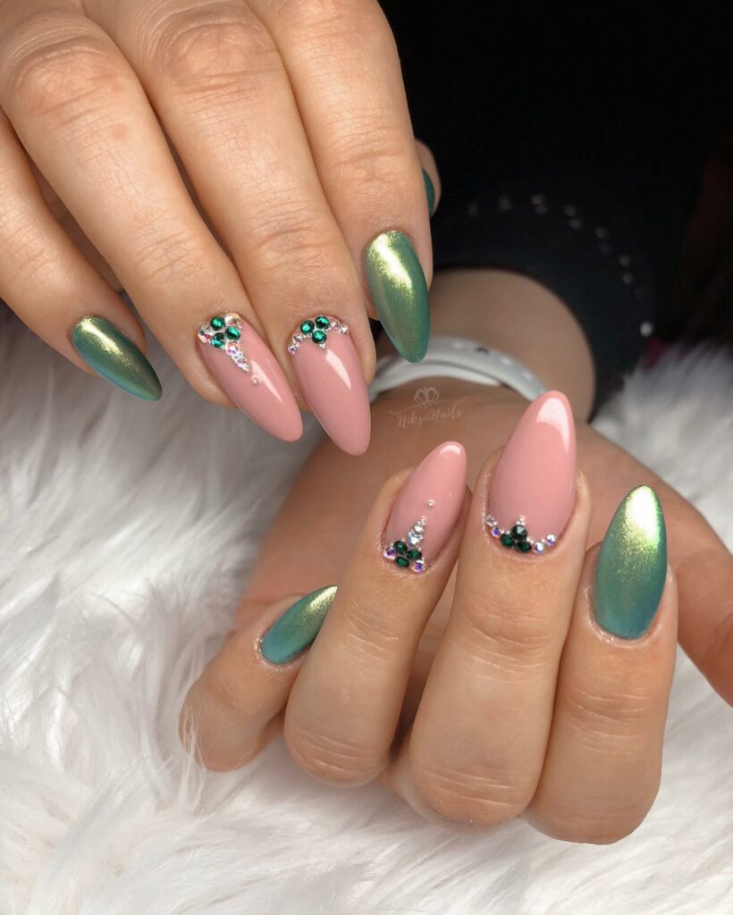 35+ Stunning Green Chrome Nails That Will Turn Heads - Nail Designs Daily