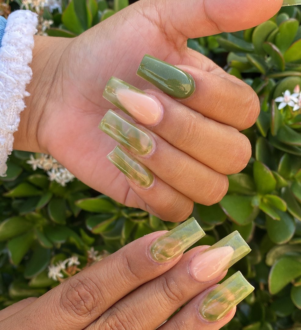 green spring nails