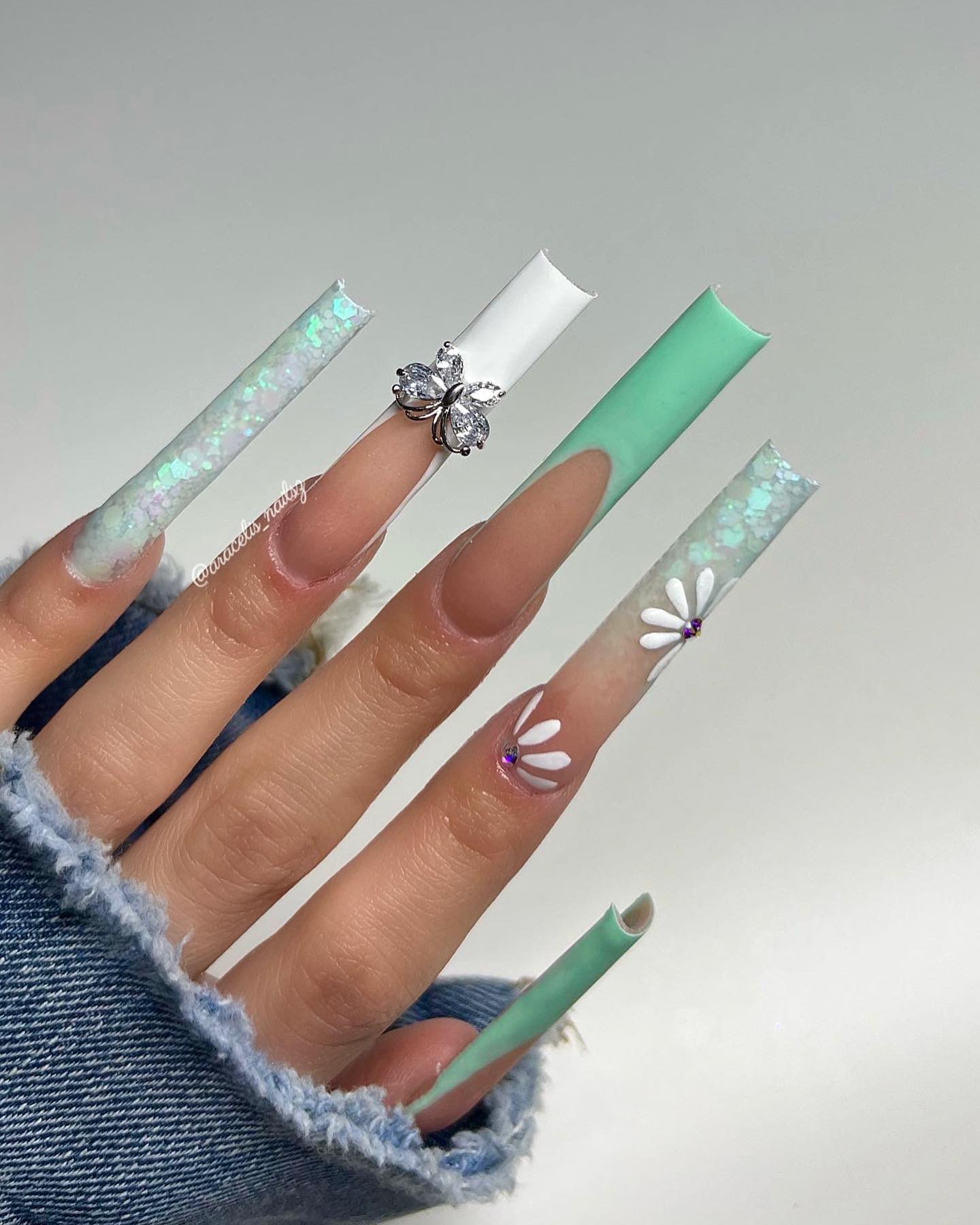 green spring nails