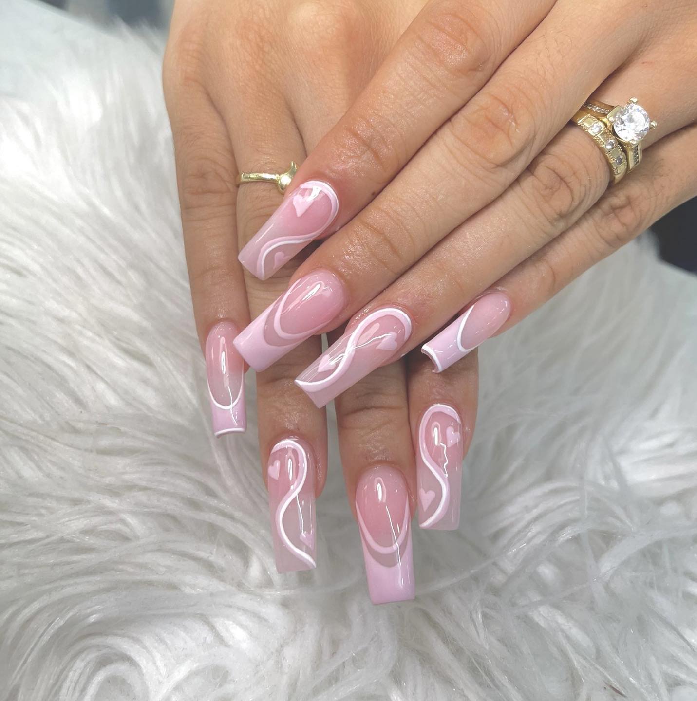 pink swirl nails