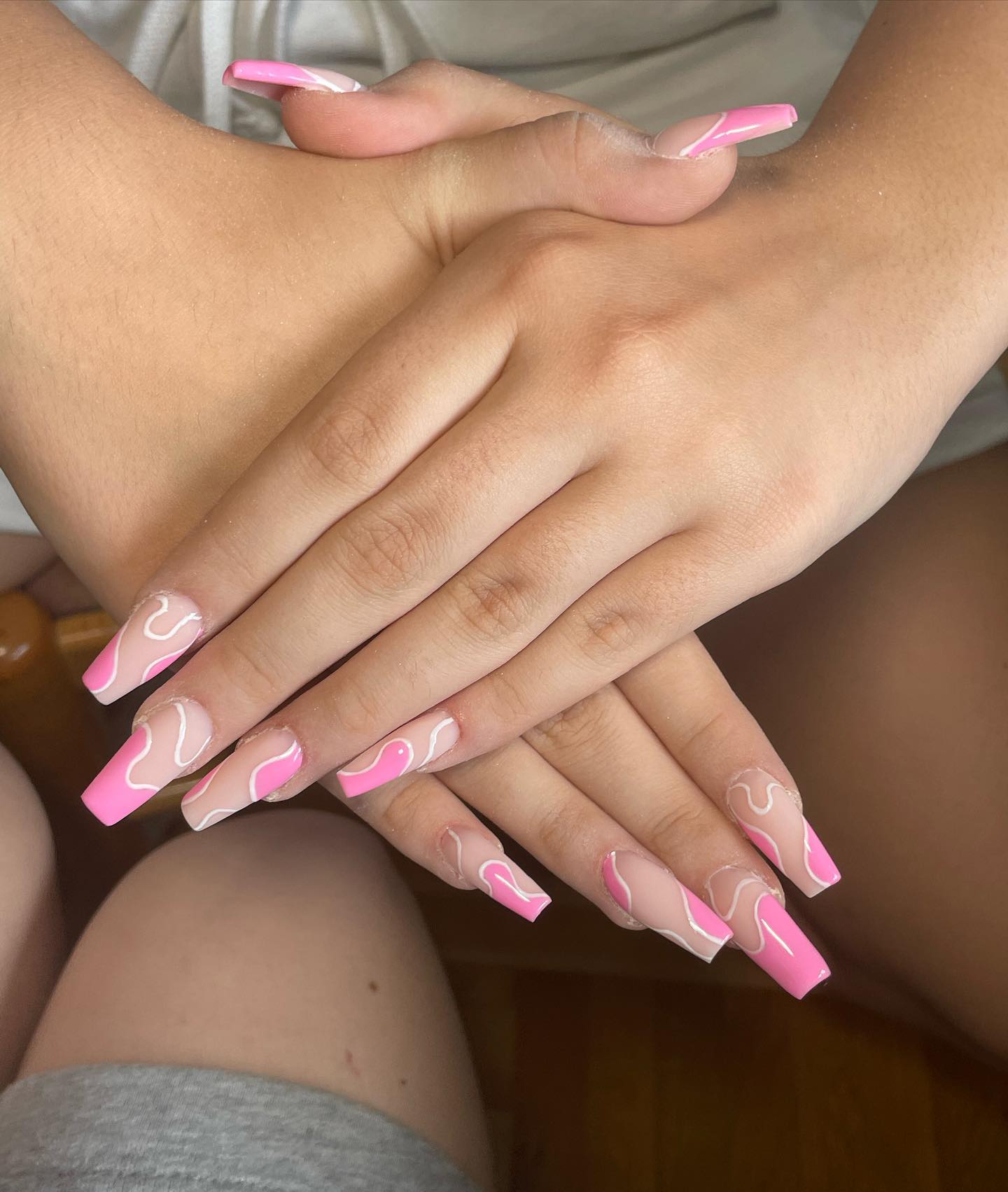 pink swirl nails