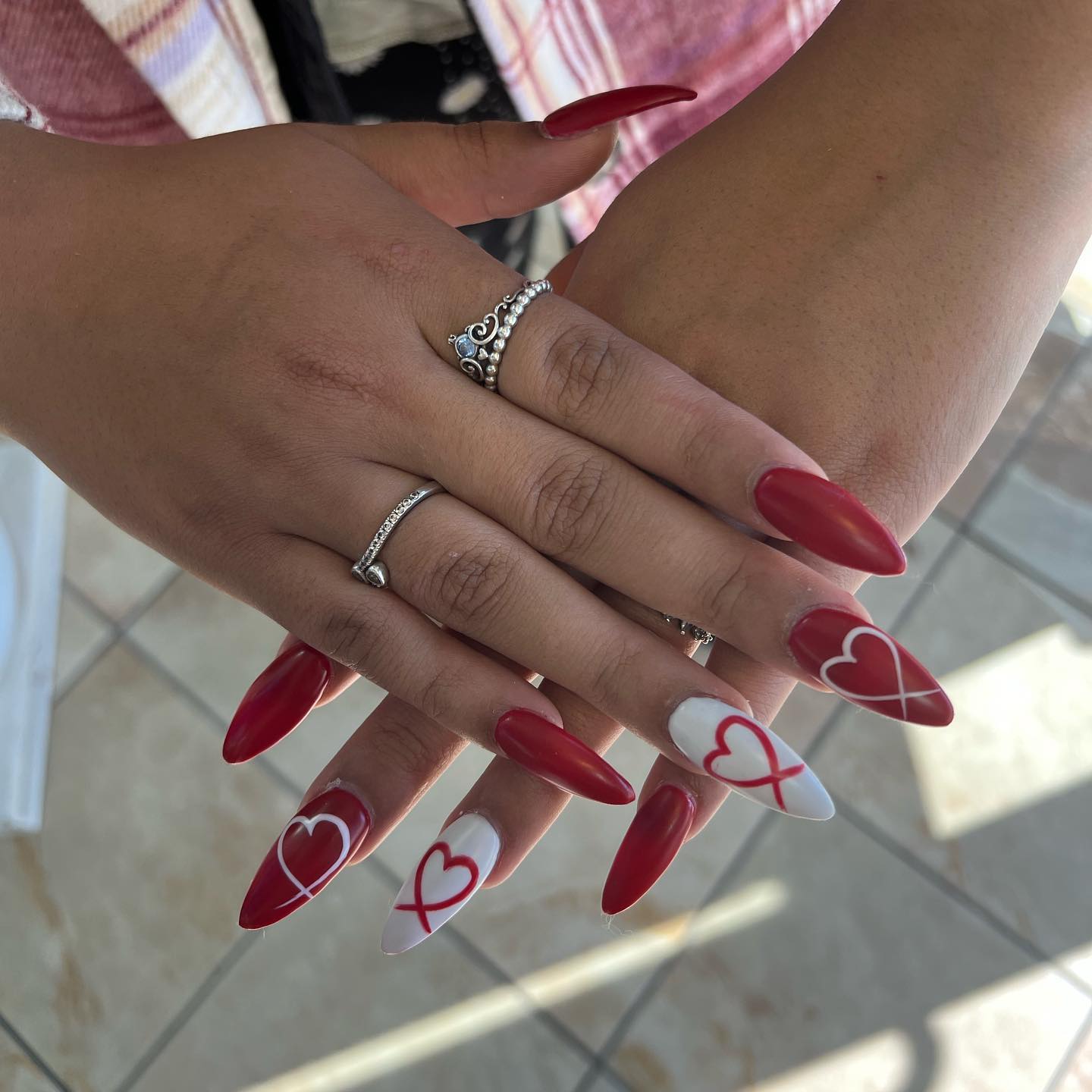 coffin red and white nails