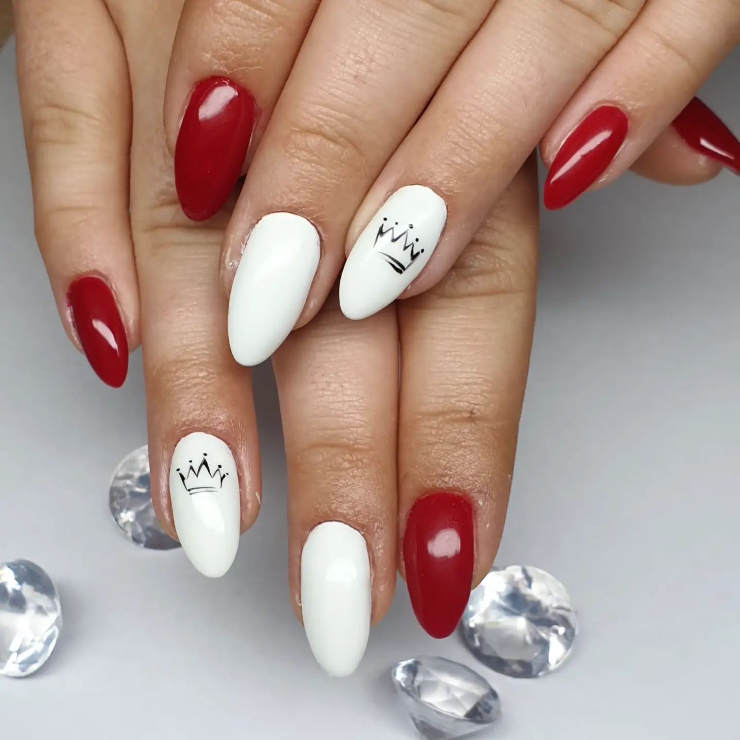 red and white nails