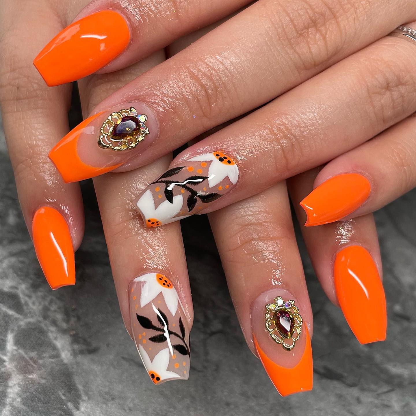 summer orange nails