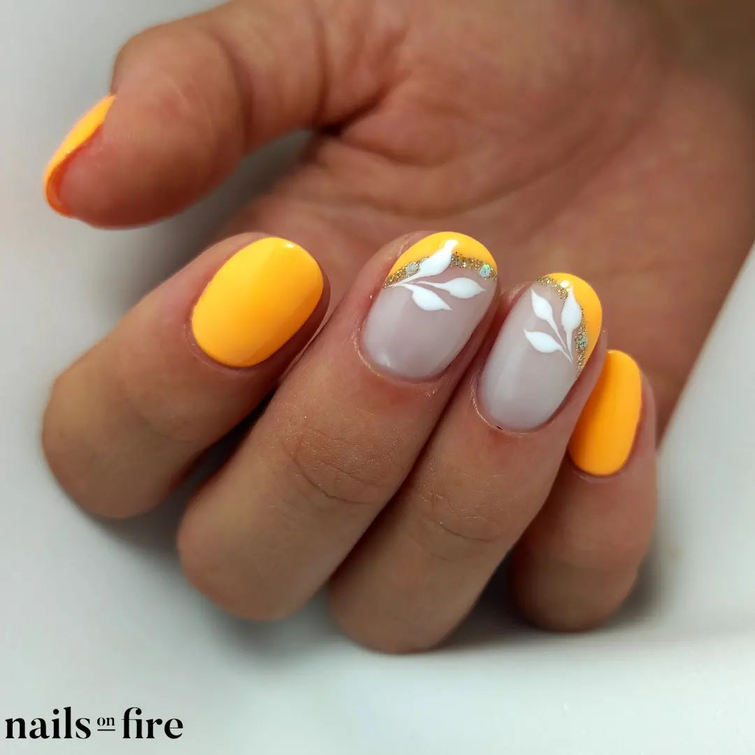 summer orange nails