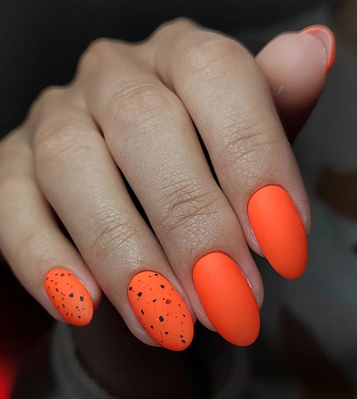 summer orange nails