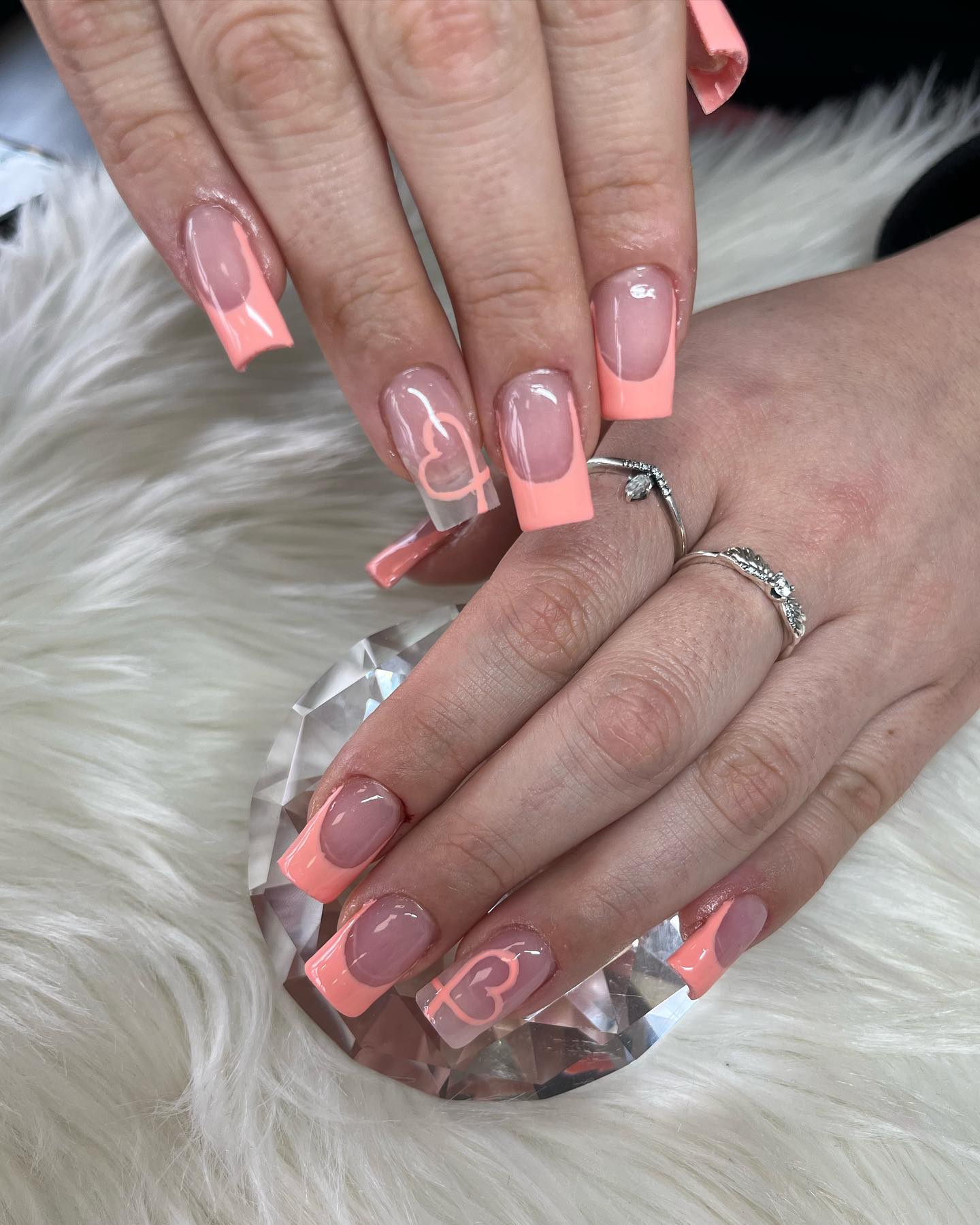 summer peach nails