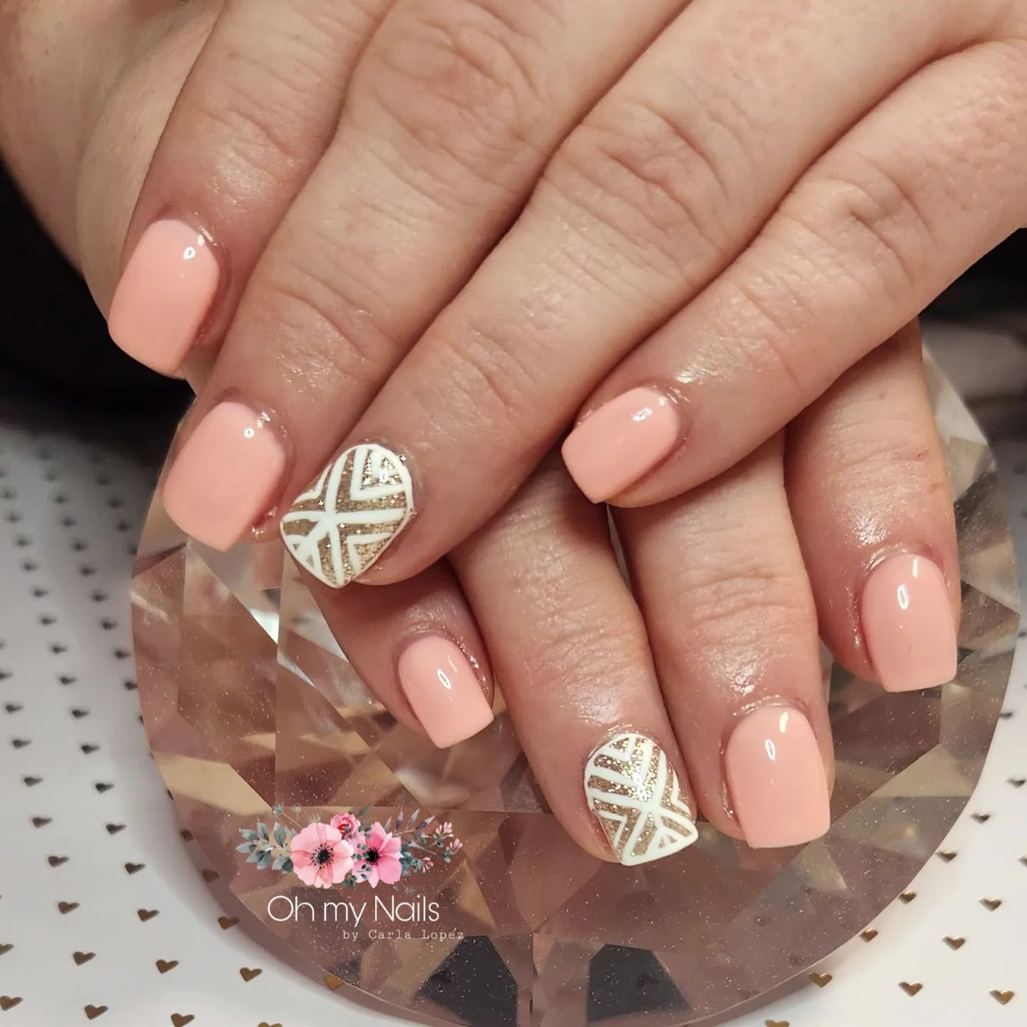 summer peach nails