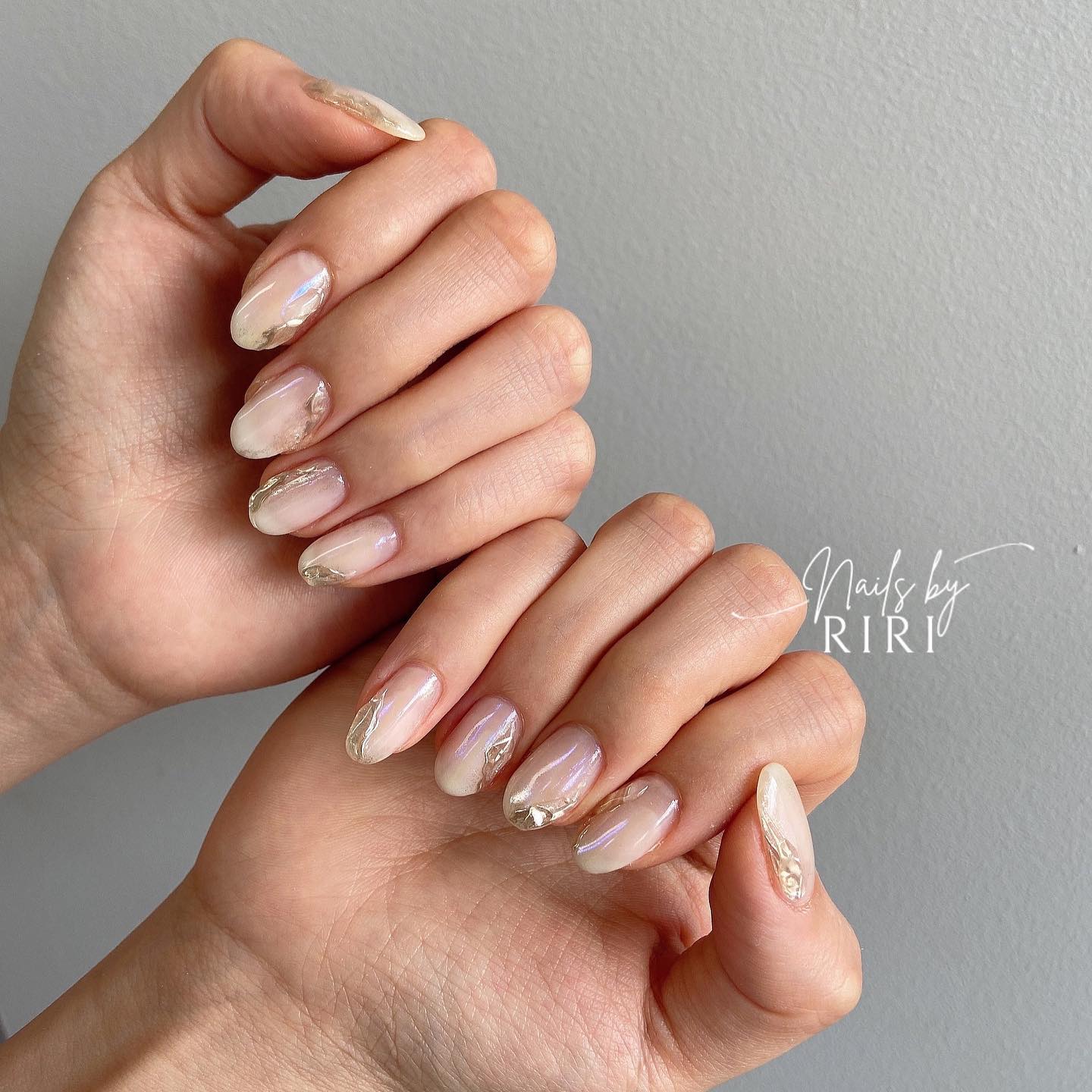 summer peach nails