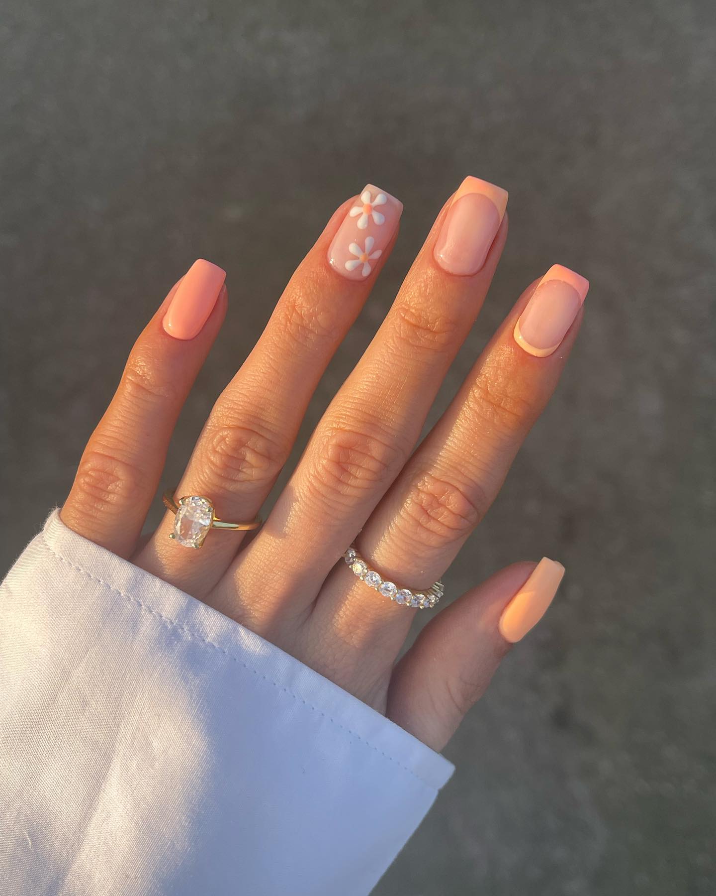 summer peach nails
