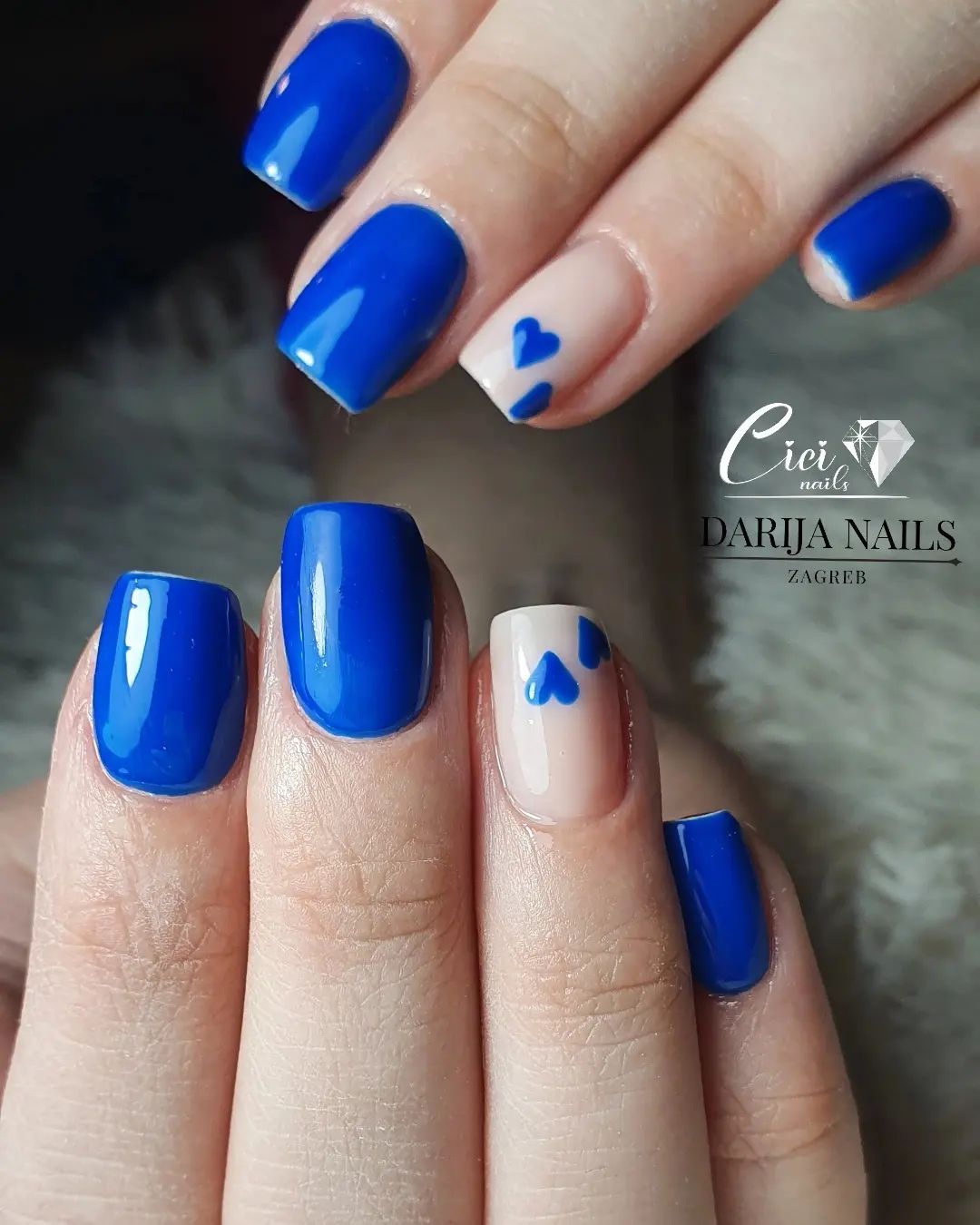 neon blue nails