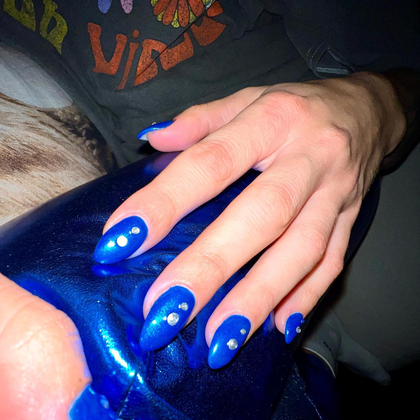 neon blue nails