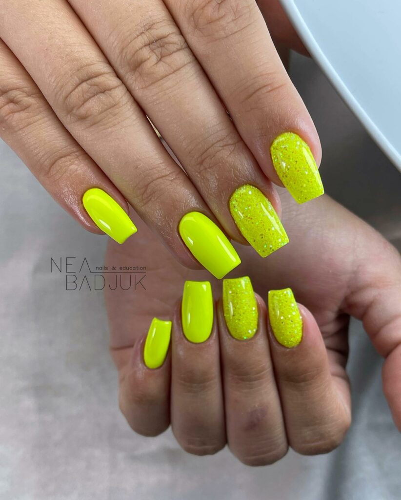 neon yellow nails