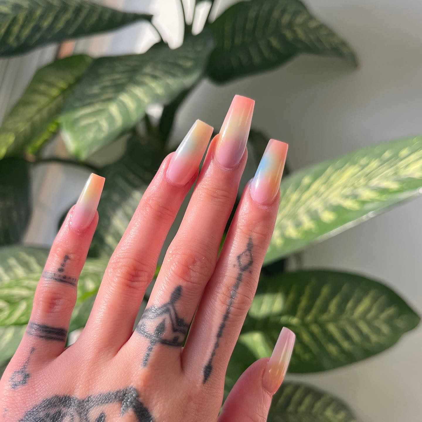 pastel rainbow nails