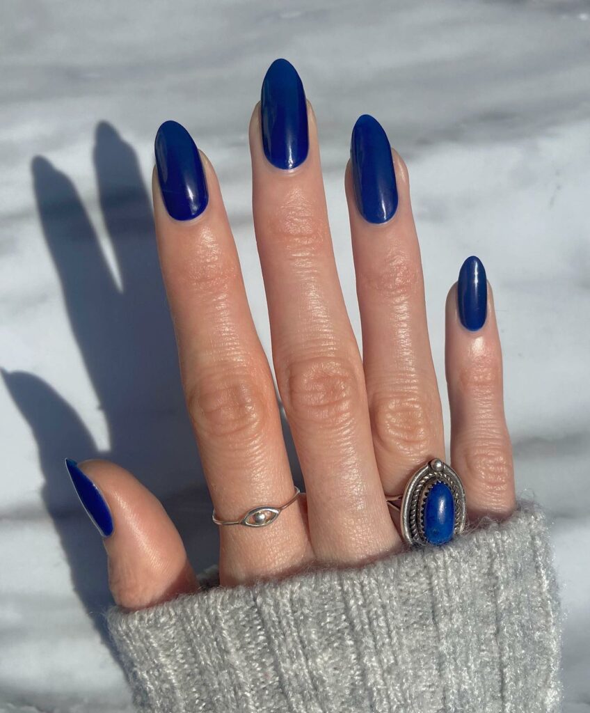 Navy Blue Nails