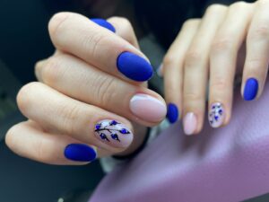 matte navy blue nails