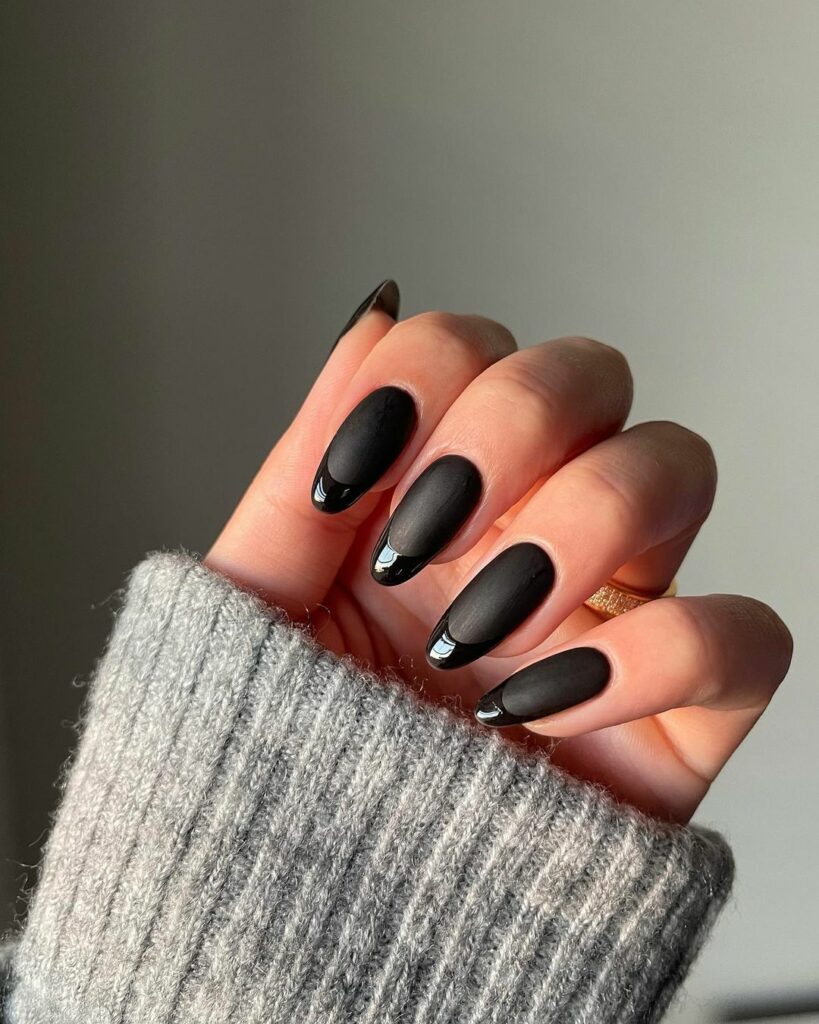 Short Black Nail Designs