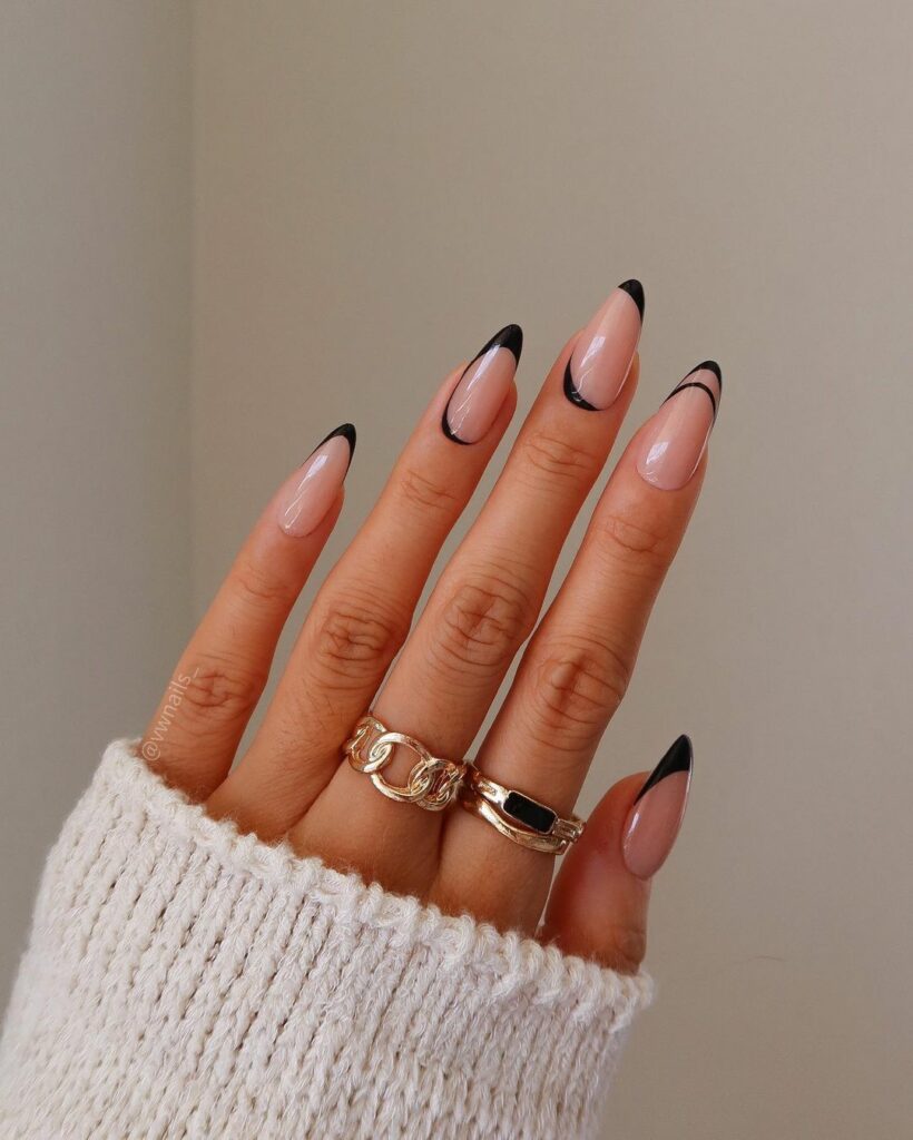 Short Black Nail Designs