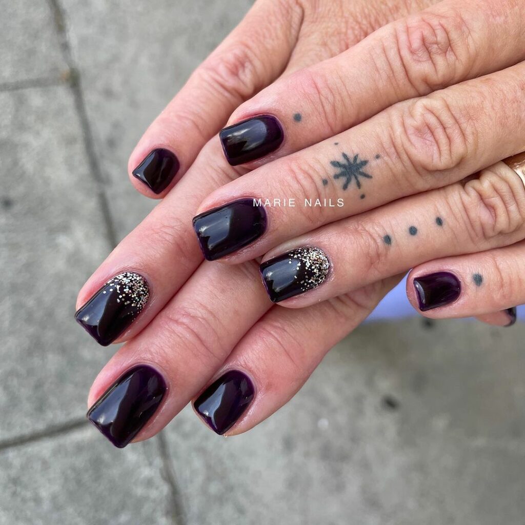 Short Black Nail Designs