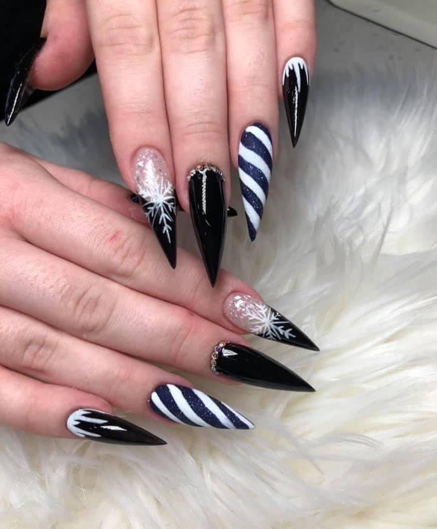 Black and White Christmas Nails