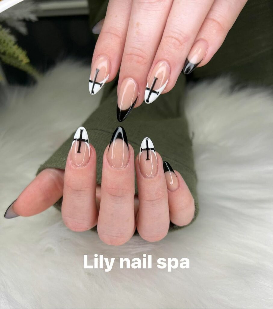 Black and White Winter Nails