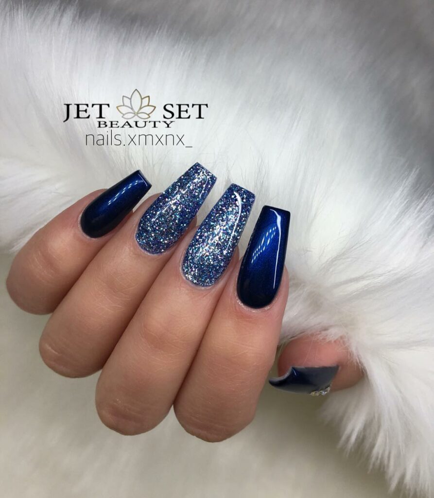 Blue and Silver Winter Nails