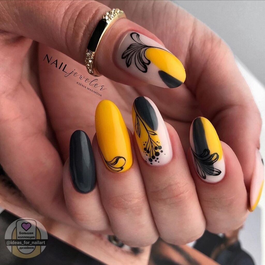 Yellow Autumn Nails