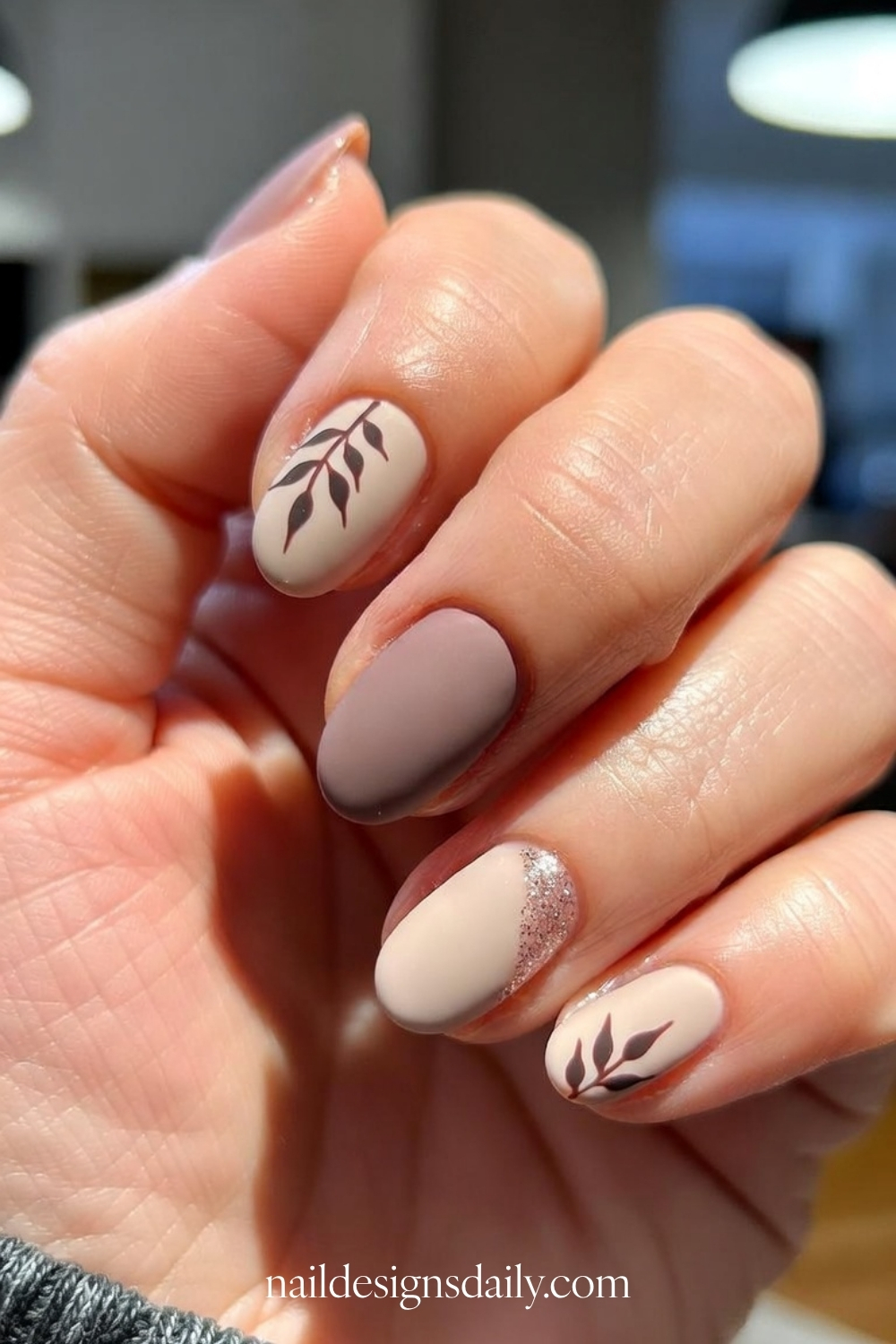 neutral fall nails